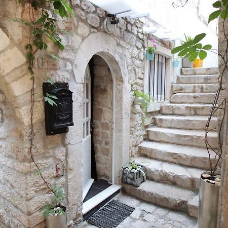 Phaedra Apartment Trogir Exterior foto